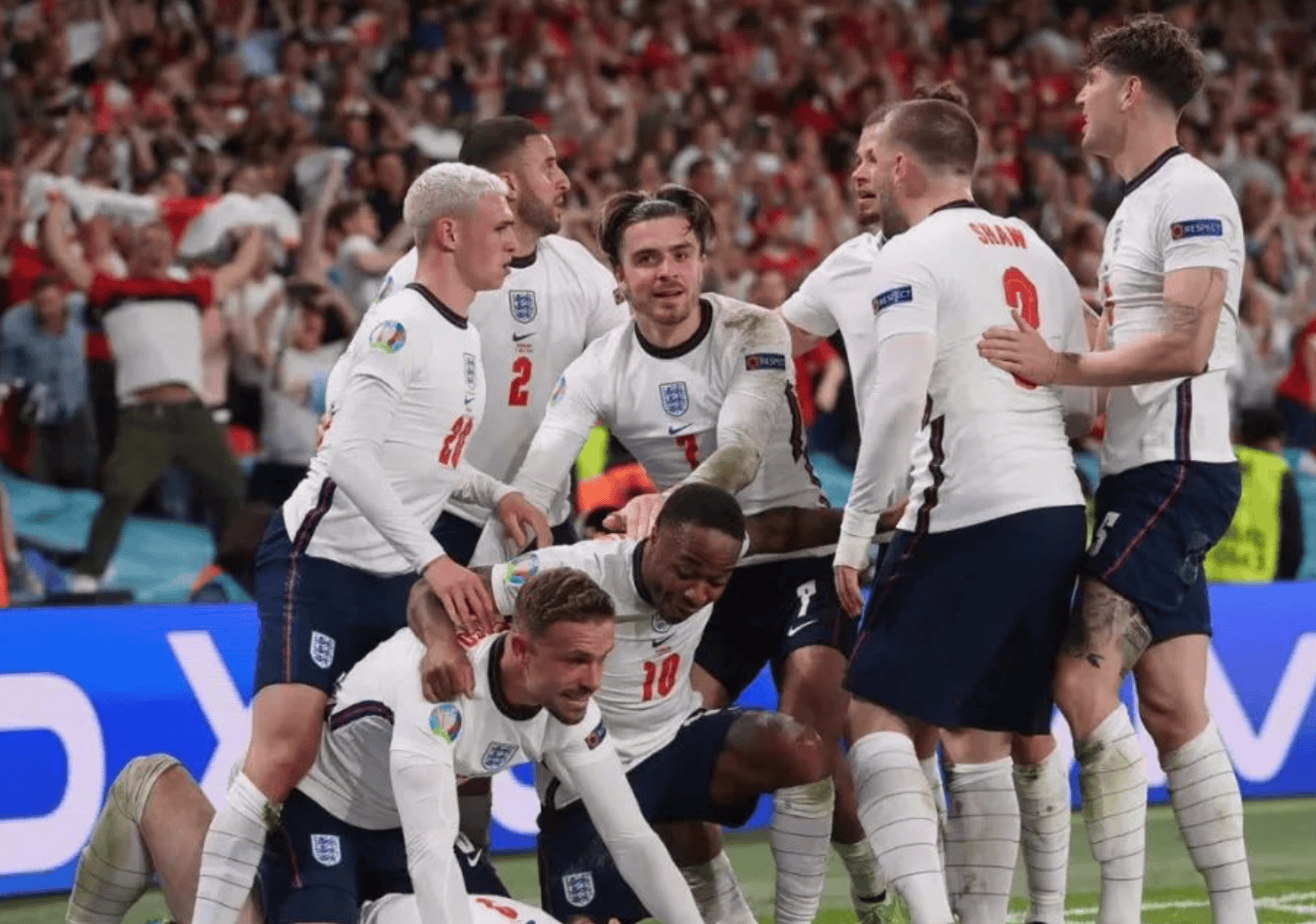 ju11.co-英格兰队史首次赢下欧洲杯首场比赛